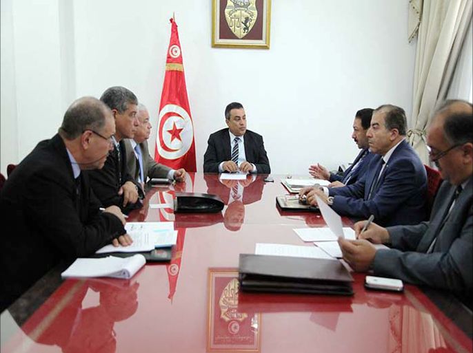 الحكومة التونسية تصعد من إجراءاتها لمحاربة تنظيم أنصار الشريعة