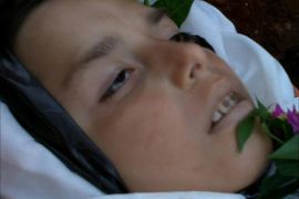 الطفل عمار الذي سقط برصاصة القناص في حي الوعر بحمص