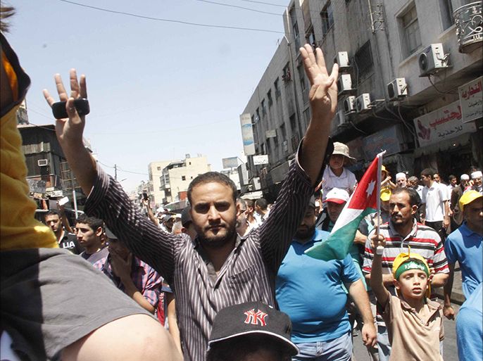 تواصل المسيرات بالأردن تضامنا مع غزة