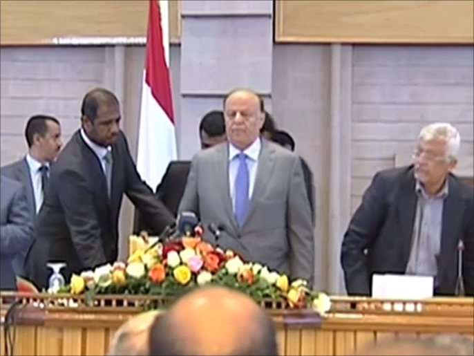 الرئيس هادي حذر من أجندات مشبوهة للحوثيين(الجزيرة)
