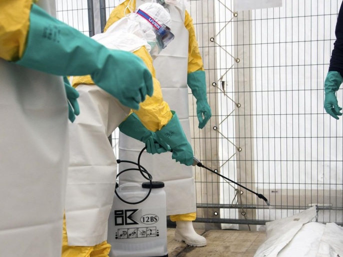 حصة تدريبية على كيفية التعامل مع إيبولا (أسوشيتد برس)