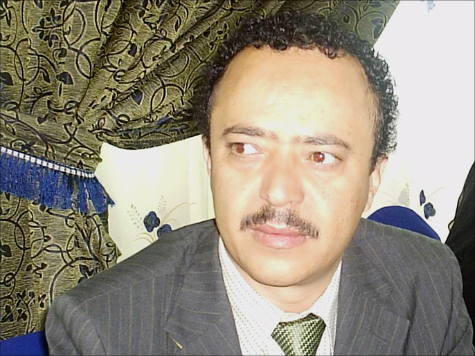 غلاب: جماعة الحوثي تريد تحويل عدنإلى ورقة تفاوضية (الجزيرة نت)