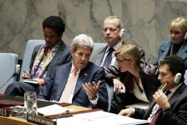 US Secretary of State John Kerry (L) talks with Samantha Power, United States' Ambassador to the United Nations (R) during the UN Security Council Meeting on the situation concerning Iraq at the United Nations headquarters in New York, New York, USA, 19 September 2014.