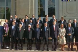 افتتاح مؤتمر باريس للسلم والأمن