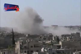 براميل متفجرة تتساقط على الرستن بريف حمص