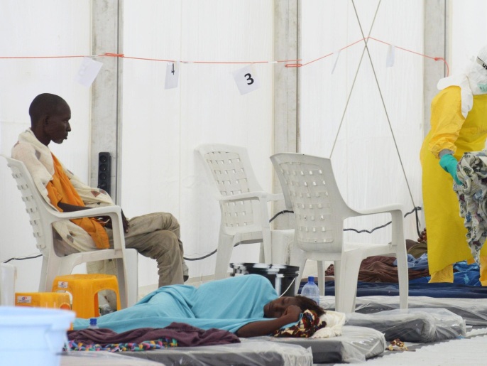 الأمم المتحدة تسعى لاحتواء الفيروس القاتل عبر جهد دولي (غيتي)