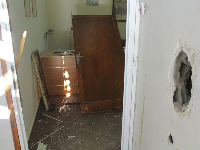 قوات الاحتلال أحدث تفجيرات في الجدران وفي الابواب داخل الجمعية المخصص للمعاقين- الجزيرة نت