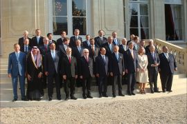 صور افتتاح المؤتمر الدولي بشأن السلام والأمن في العراق بباريس