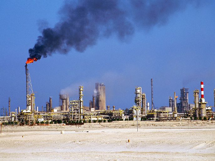 الموسوعة - Mesaieed oil and petrochemical refinery.