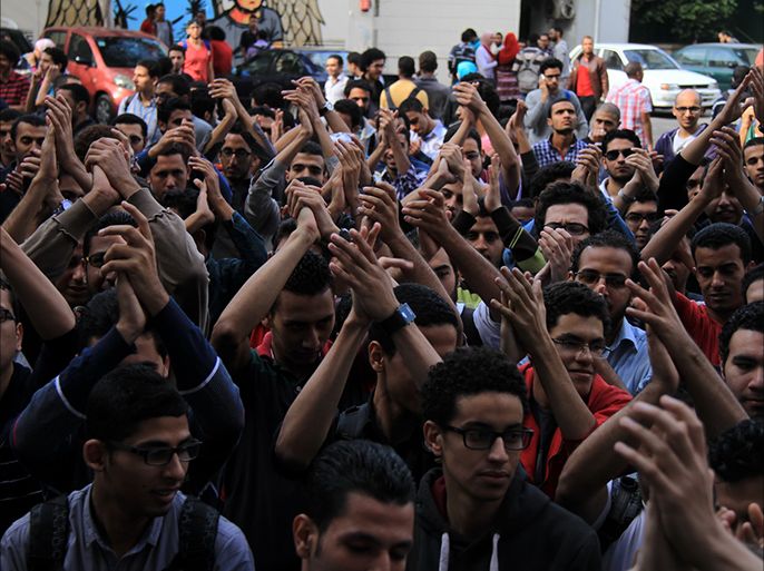 جانب من فاعلية احتجاجية لطلاب جامعة القاهرة