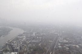 A view of London's skyline, Thursday, April 3, 2014. British authorities have warned people with heart or lung conditions to avoid exertion as a combination of industrial pollution and Sahara dust blankets the country in smog. The environment department said air pollution level could reach the top rung on its 10-point scale. The pollution is expected to ease by Friday. (AP Photo/Lefteris Pitarakis)