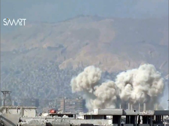 استهداف حي جوبر في دمشق بصاروخ ارض ارض (ناشطون).
