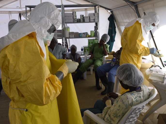 إصابات إيبولا تجاوزت عشرة آلاف (غيتي/الفرنسية)