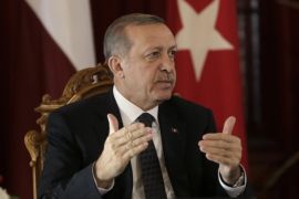 Turkey's President Recep Tayyip Erdogan speaks during a news conference in Riga October 23, 2014. REUTERS/Ints Kalnins (LATVIA - Tags: POLITICS)