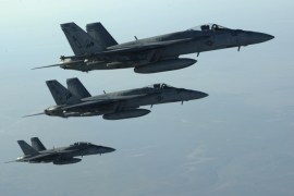 A formation of U.S. Navy F-18E Super Hornets leaves after receiving fuel from a KC-135 Stratotanker over northern Iraq on September 23, 2014. These aircraft were part of a large coalition strike package that was the first to strike ISIL targets in Syria. Picture taken on September 23, 2014. REUTERS/Shawn Nickel/(U.S. Air Force/Handout (IRAQ - Tags: MILITARY CONFLICT) FOR EDITORIAL USE ONLY. NOT FOR SALE FOR MARKETING OR ADVERTISING CAMPAIGNS. THIS IMAGE HAS BEEN SUPPLIED BY A THIRD PARTY. IT IS DISTRIBUTED, EXACTLY AS RECEIVED BY REUTERS, AS A SERVICE TO CLIENTS