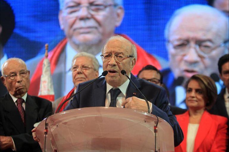 "نداء تونس" يطلق حملته الانتخابية من حي شعبي