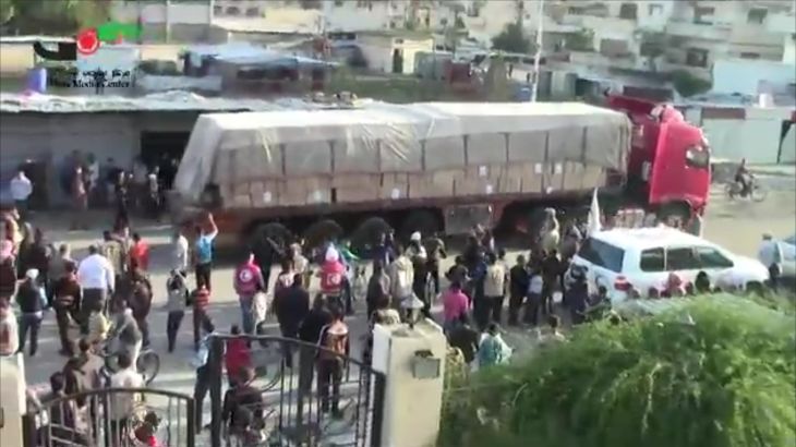 دخول سيارات المساعدات الأممية إلى مدينة حمص