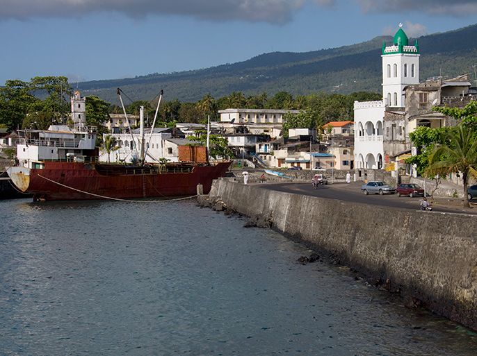 الموسوعة - View to Moroni, Grand Comore Island, Ngazidja, Comores, Africa