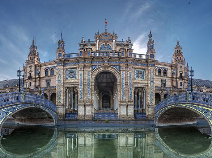 Plaza of Spain in Seville, - الموسوعة