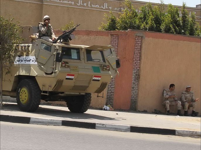 قوات الجيش تطوق المنشآت الحيوية بالقاهرة
