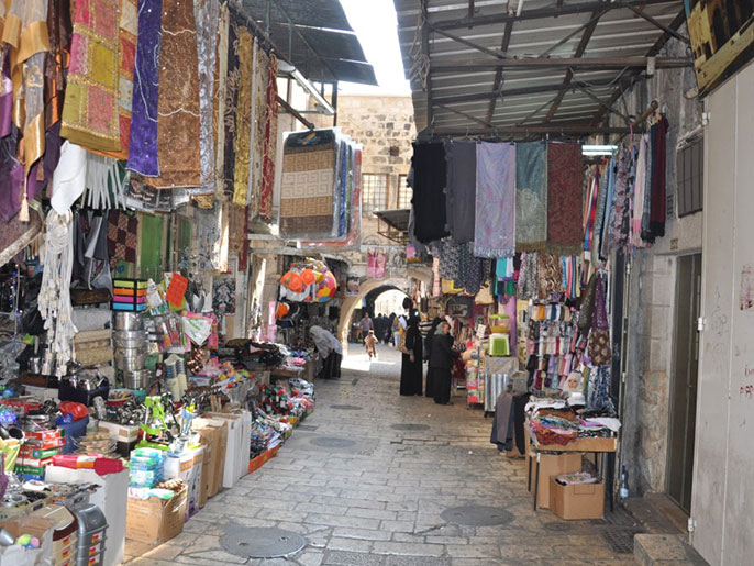‪دعوات للقيادة الفلسطينية بمعالجة المشاكل الداخلية وحل مشاكل الاقتصاد‬ (الجزيرة)