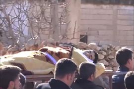 مقتل وإصابة عشرات في غارات لطائرات النظام السوري