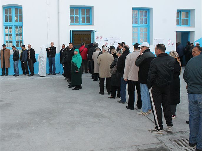 افتتاح صناديق الاقتراع في تونس