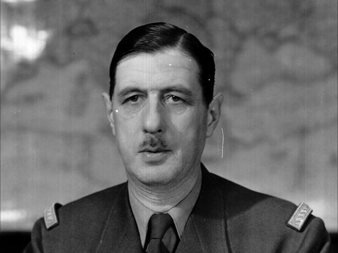 epa02201769 An undated handout picture showing General Charles de Gaulle at his London headquarters during the early 1940's. 18 June 2010 will mark the 70th anniversary of his famous broadcast from London with words that have gone down in history. As the French government was preparing to sign an armistice with the Nazi invaders, de Gaulle broadcast on the BBC to France. His famous words were: 'The flame of French Resistance must not and will not be extinguished' EPA/HO HANDOUT --- EDITORIAL USE ONLY