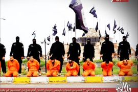 تنظيم الدولة الإسلامية ينفذ حكم الإعدام ذبحا في 13 شخصا من ما يسمى "صحوة فرسان العلم" بمحافظة صلاح الدين بالعراق
