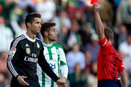 CORDOBA, SPAIN - JANUARY 24: Referee Hernandez Hernandez (L) shows the red card to Cristiano Ronaldo (L) of Real Madrid CF during the La Liga match between Cordoba CF and Real Madrid CF at El Arcangel stadium on January 24, 2015 in Cordoba, Spain.