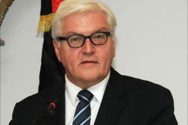 epa04579375 German Foreign Minister, Frank-Walter Steinmeier (L), speaks during a press conference with his Tunisian counterpart, Faycal Gouia (not pictured), Tunis, Tunisia, 23 January 2015. The German Foreign Minister began a four day visit to the region 22 January which includes a visit to Tunisia where he is seeking to develop a dialogue with Tunisia's new Government. EPA/STR