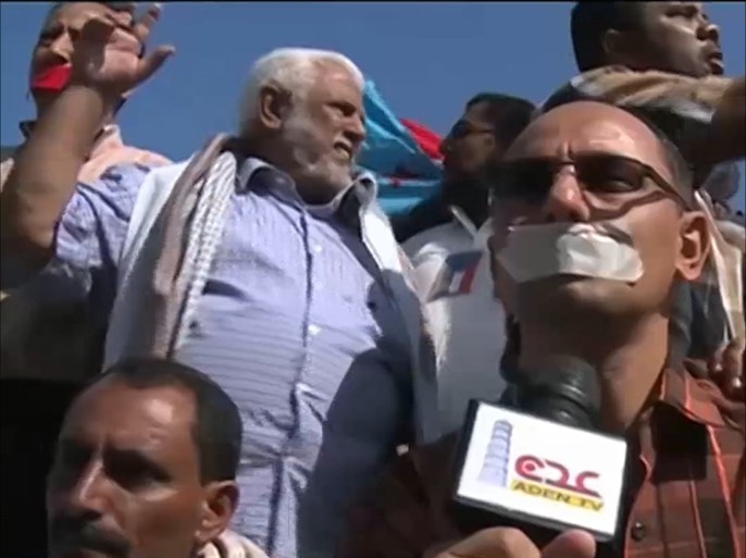 صحفيون يمنيون يؤكدون تعرضهم لانتهاكات