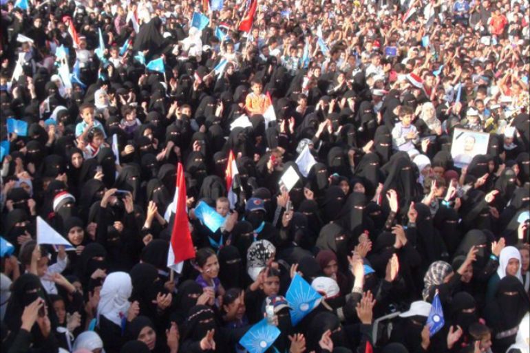 حزب الإصلاح شارك بقوة في إسقاط نظام صالح بثورة فبراير 2011