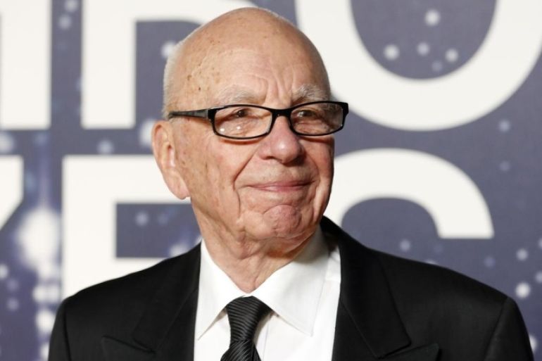 Executive Chairman of News Corp and Chairman and CEO of 21st Century Fox Rupert Murdoch arrives on the red carpet during the second annual Breakthrough Prize Awards at the NASA Ames Research Center in Mountain View, California November 9, 2014. REUTERS/Stephen Lam (UNITED STATES - Tags: ENTERTAINMENT SCIENCE TECHNOLOGY)