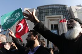 Islamist protesters shouts slogans against the Cumhuriyet Newspaper, during a protest in front of Istanbul Courthouse Headquarter, in Istanbul, Turkey, 15 January 2015. On early 14 January, Turkish Police raid the printing house of Cumhuriyet newspaper which published a four-page of selection of Charlie Hebdo's new issue for solidarity with the French magazine because of the deadly attack last week. The prosecution allowed the distribution after checking that cartoons representing the Prophet Muhammad were not included as a cover in the selection. A newspaper columnist put the cover as a small picture inside of the newspaper.