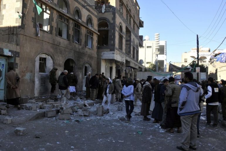 Yemenis inspect the scene of a bomb blast targeting a base of the Shiite Houthi militia in Sana'a, Yemen, 05 January 2015. Reports state a large explosion targeted a base of the Shiite Houthi militia in Sana'a, wounding at least six people, one day after al-Qaeda militants attacked a guesthouse of the Shiite Houthi militias in south of Sana'a, killing six militiamen and wounding 31 others.