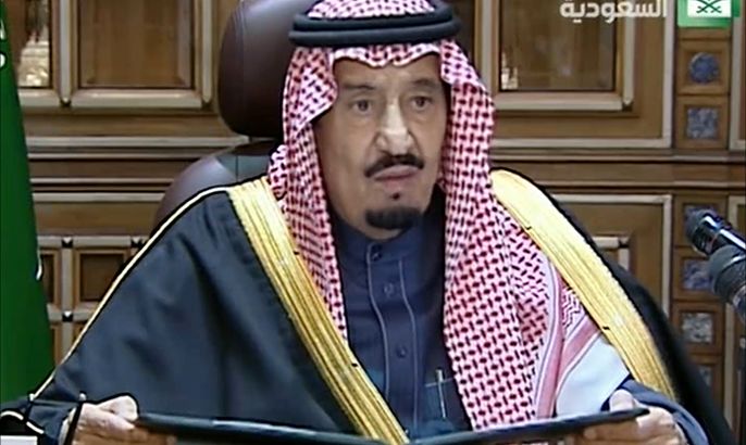 سلمان بن عبد العزيز ينعي الملك السعودي الراحل