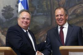 Greek Foreign Minister Nikos Kotzias (L) and Russian Foreign Minister Sergei Lavrov (R) during a press conference after their talks in the Russian Foreign Ministry guest house in Moscow, Russia, 11 February 2015. Greece's defence minister has said the country could seek help from the United States, Russia or China if it fails to reach a new debt agreement with its European partners. Eurozone finance ministers are to hold an emergency meeting 11 February before an EU summit on 12 February on the Greek crisis.
