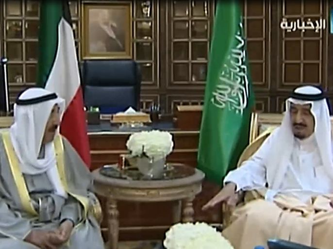 الملك سلمان بن عبدالعزيز يستقبل أمير الكويت