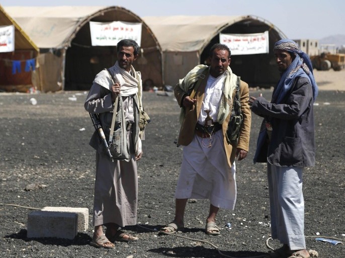 SANAA, YEMEN - OCTOBER 29: Houthi members dismantle the tents around the airport in Sanaa, Yemen, on October 29, 2014.