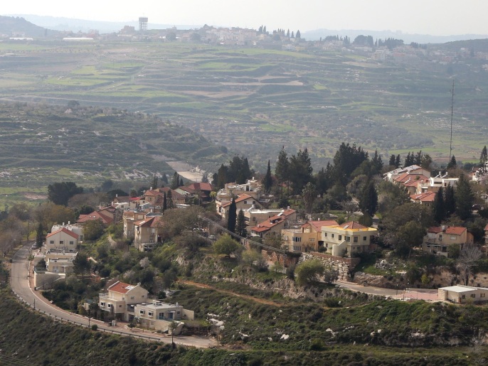 A picture shows a partial view of the Israeli settlement of Qadumim (Kedumim), near the Palestinian town of Nablus, in the Israeli-occupied West Bank, on February 9, 2015. According to the Israeli press, the country is preparing major expansions of the settlements of Kedumim, Vered Yericho, Neveh Tzuf and Emanuel. AFP PHOTO / JAAFAR ASHTIYEH