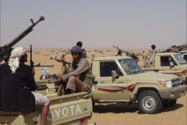 مسلحو القبائل ينتشرون على مداخل مأرب لحمايتها من الحوثيين