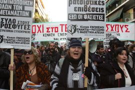 epa02531016 Immigrants shout slogans during an anti-racism rally being in Athens organized by labor, student and immigrant unions, on 15 January 2011