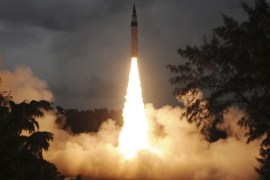 A surface-to-surface Agni-V missile is launched from the Wheeler Island off the eastern Indian state of Odisha September 15, 2013. REUTERS/Indian Defence Research and Development Organisation/Handout