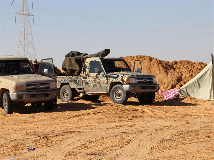 آليات تابعة لقوات فجر ليبيا (الجزيرة-أرشيف)