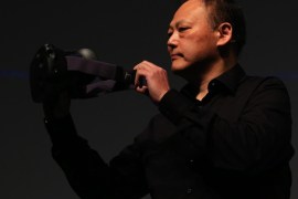 Peter Chou, chief executive officer of HTC Corp., unveils the View-A-Day virtual reality (VR) headset during a news conference ahead of the Mobile World Congress 2015 in Barcelona, Spain, on Sunday, Mar., 1, 2015. The event, which generates several hundred million euros in revenue for the city of Barcelona each year, also means the world for a week turns its attention back to Europe for the latest in technology, despite a lagging ecosystem.