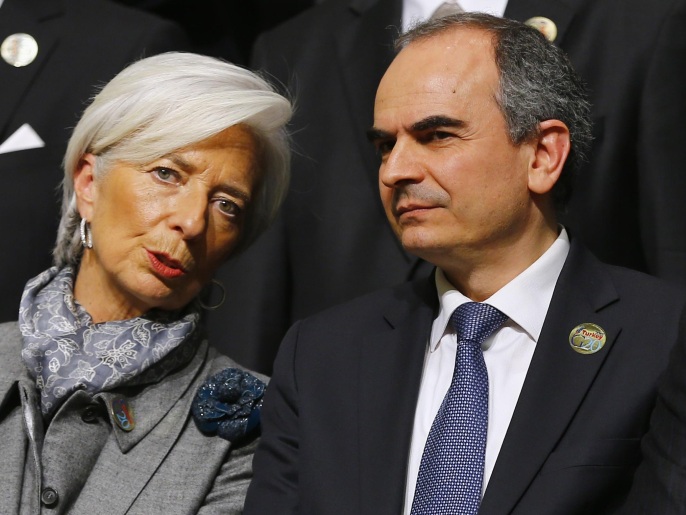‪محافظ البنك المركزي التركي يرفض خفض أسعار الفائدة كما يريد أردوغان‬  (رويترز)