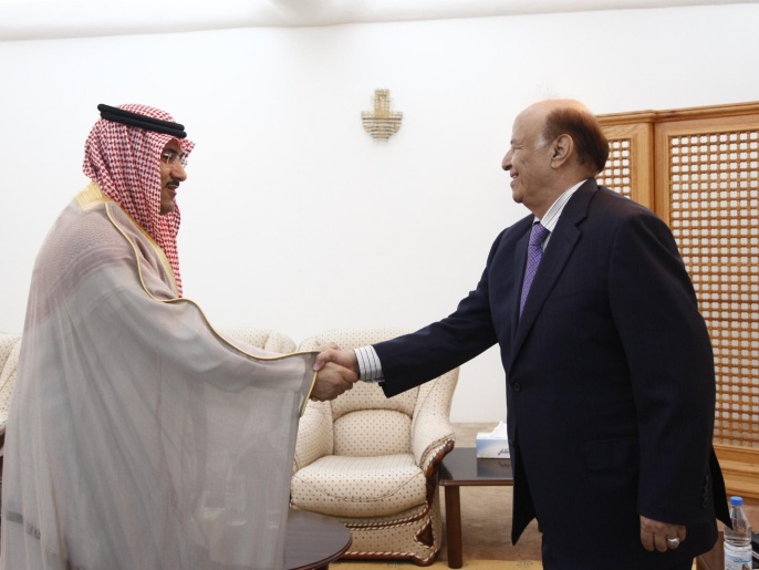 هادي (يمين) التقى السفير السعودي في عدن(الأوروبية)