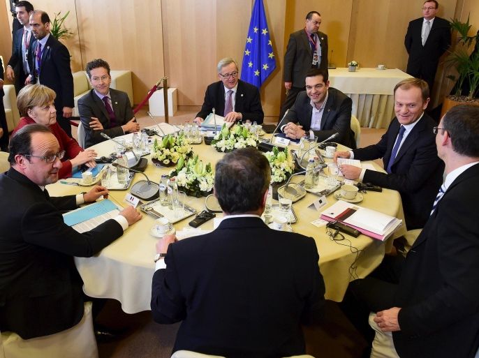 (L-R) French President Francois Hollande, German Chancellor Angela Merkel, Eurogroup Chairman Jeroen Dijsselbloem, European Commission President Jean Claude Juncker, Greek Prime Minister Alexis Tsipras, European Council President Donald Tusk, EU Council General Secretary Uwe Corsepius and European Central Bank President Mario Draghi take part in a meeting during a European Union leaders summit in Brussels March 19, 2015. REUTERS/Emmanuel Dunand/Pool