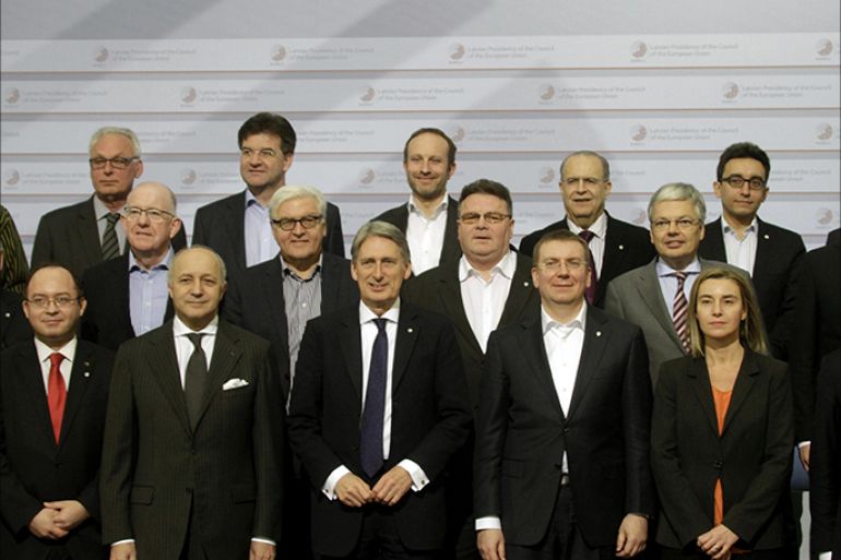 epa04650563 Participants in the Informal meeting of Ministers for Foreign Affairs (Gymnich) line up for a group photo in Riga, Latvia, 06 March 2015